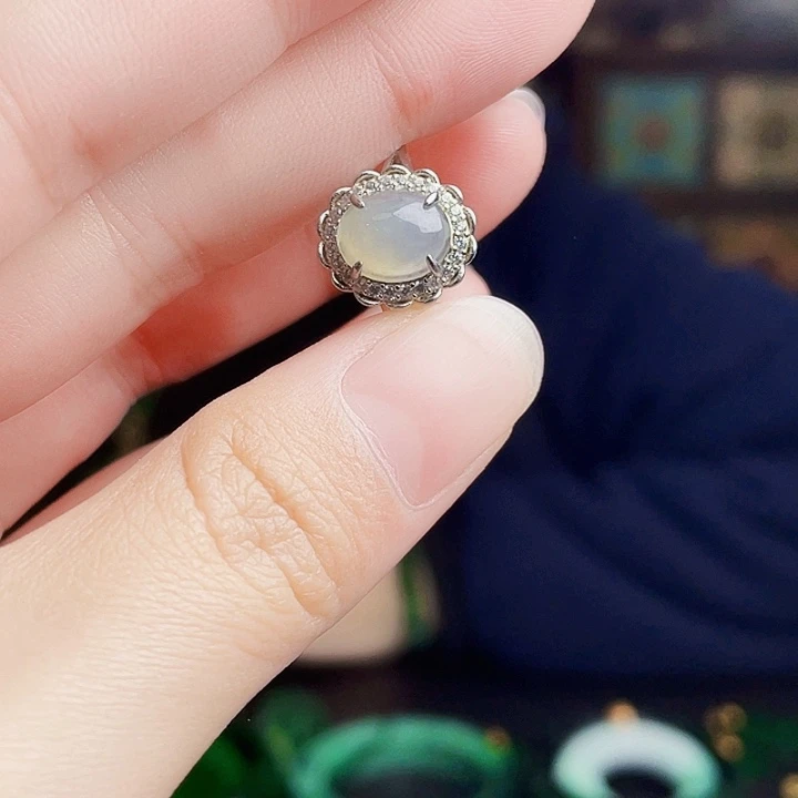 翡翠银S925镶嵌颈饰多样性