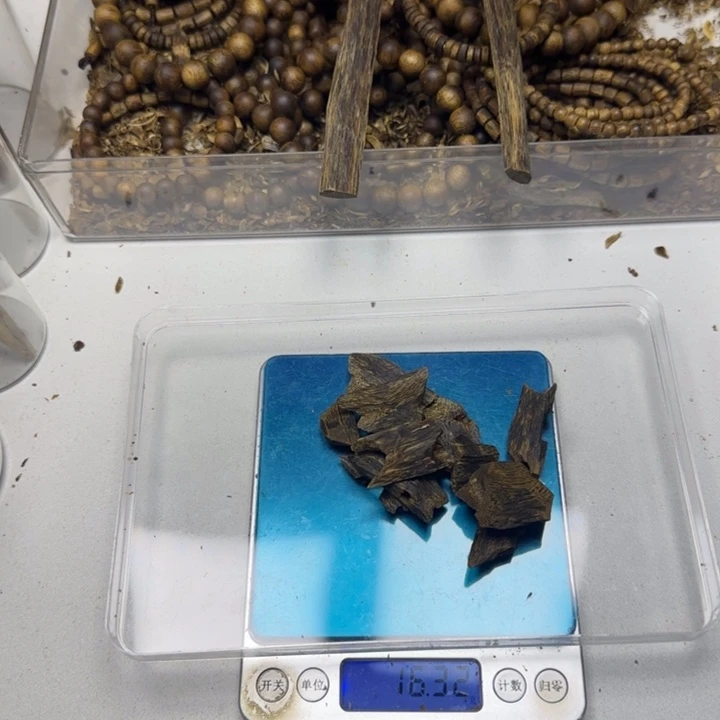 沉香碎屑沉香香料