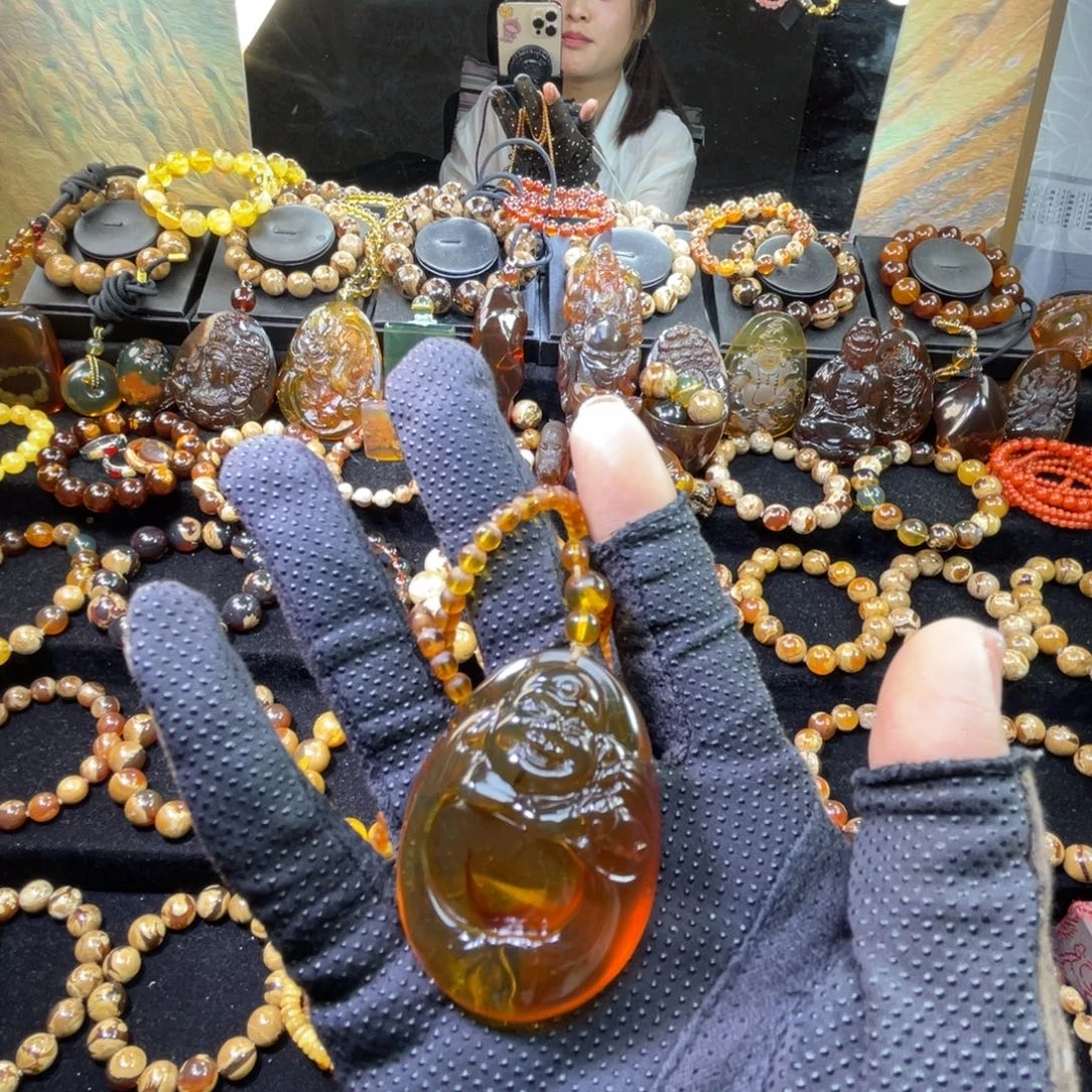 琥珀未镶嵌手串漂亮佛