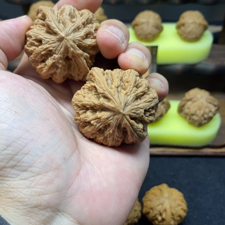 吊坠文玩核桃粗筋