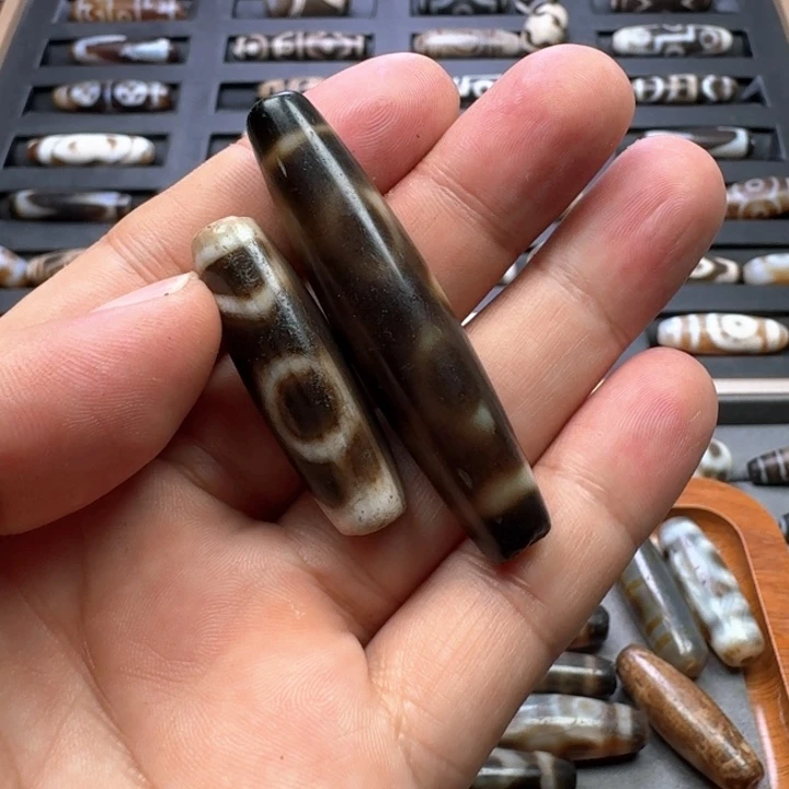 吾***来玛瑙/玉髓未镶嵌珠宝半成品