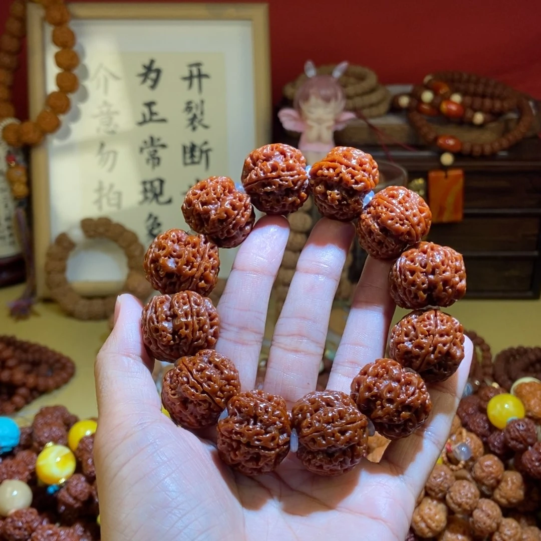 金刚菩提吊坠245玉化