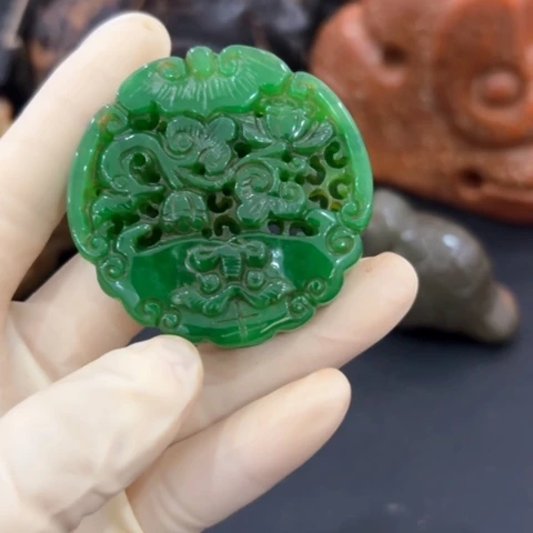 吊坠滴血莲花菩提