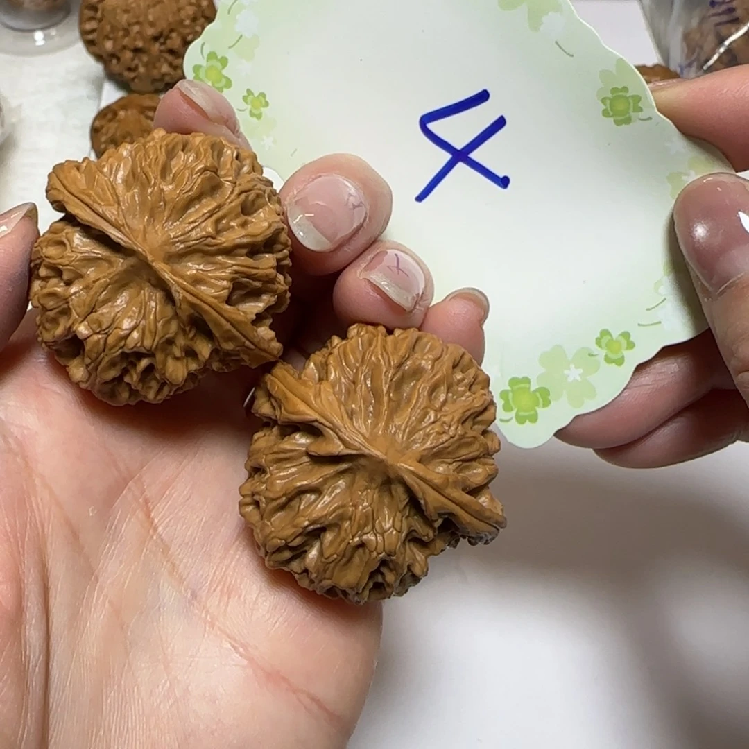 文玩核桃吊坠4号苹果3.9