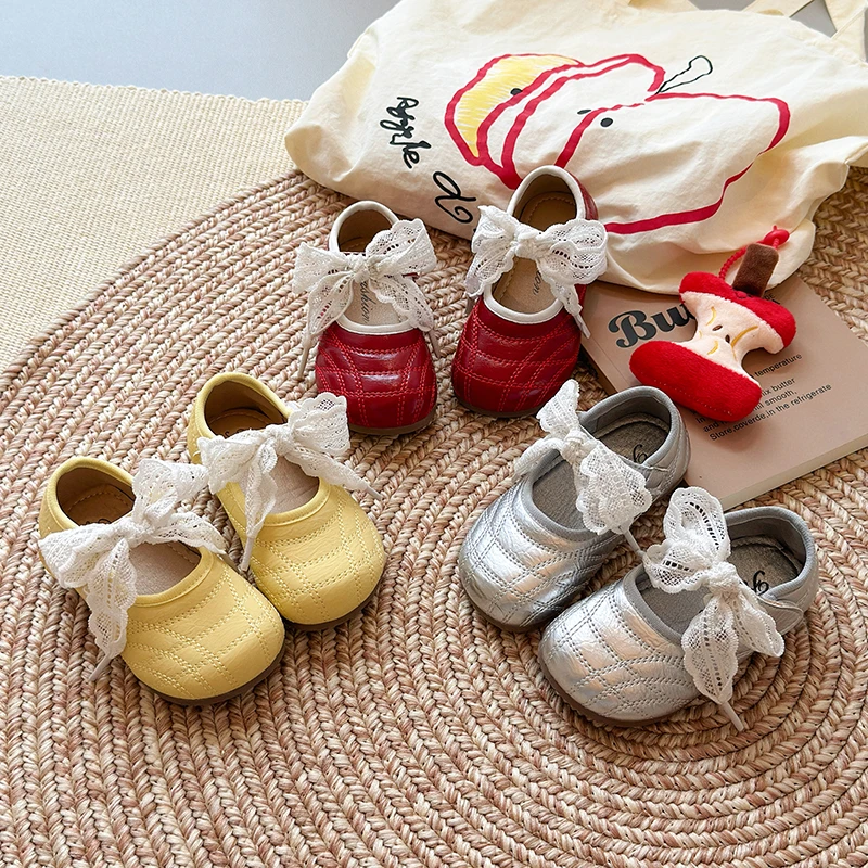 2025春秋新款时尚女童皮鞋百搭浅口女孩蕾丝公主鞋女宝洛丽塔单鞋