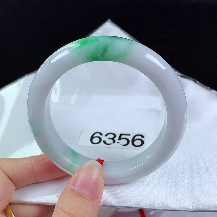 翡翠未镶嵌手镯57圈捡漏