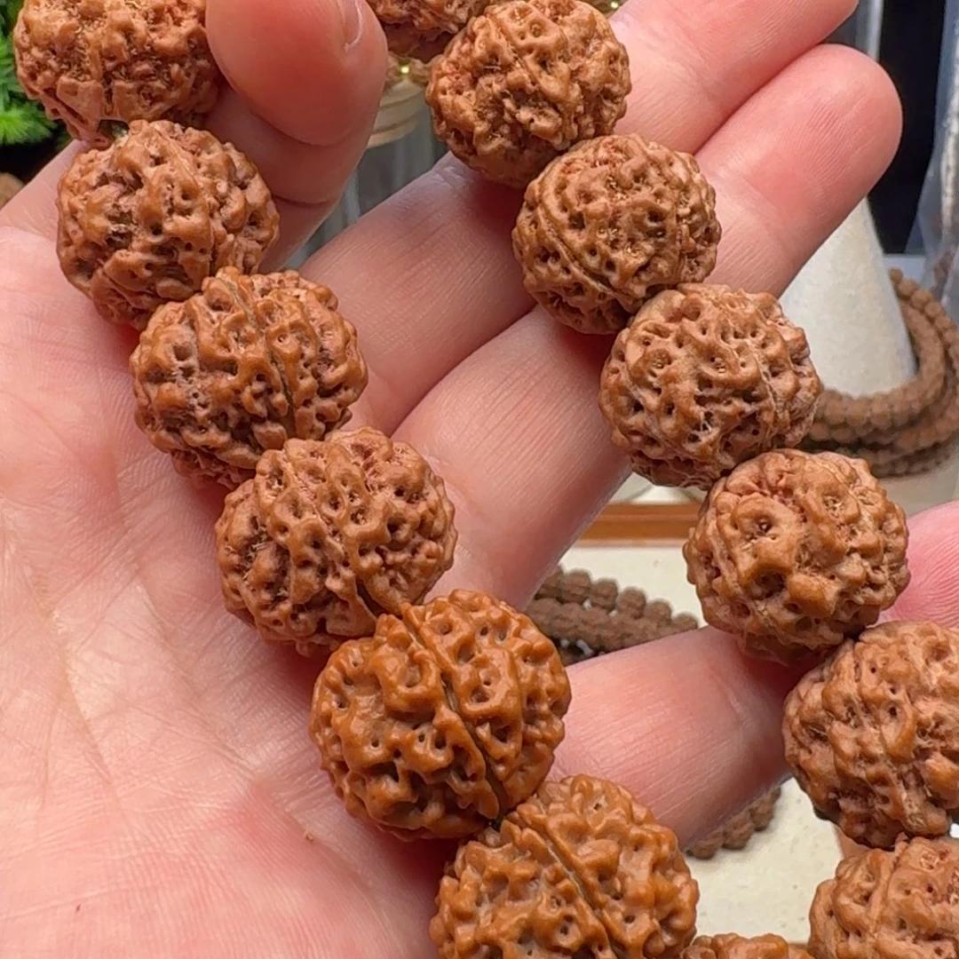 手串金刚菩提蜂王