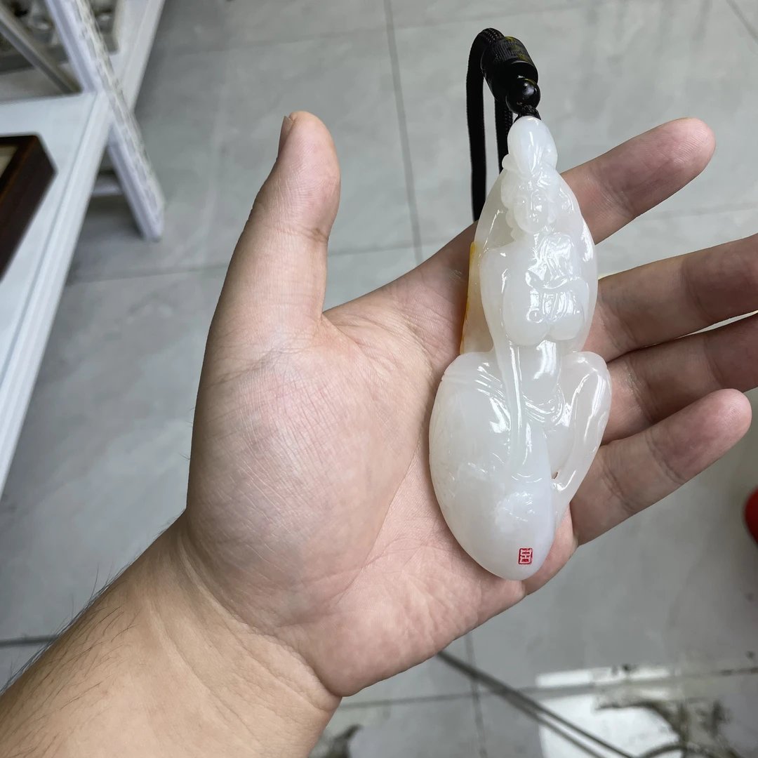 美人手把和田玉首饰珠宝