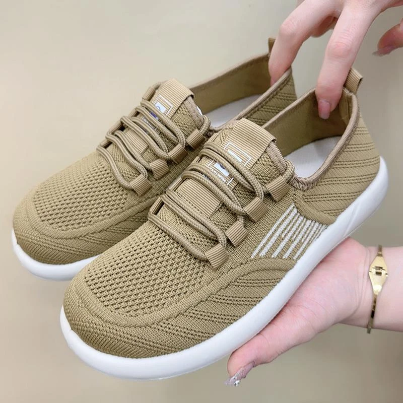 老北京布鞋女春季新款飞织休闲运动鞋轻便旅游散步鞋中老年健步鞋