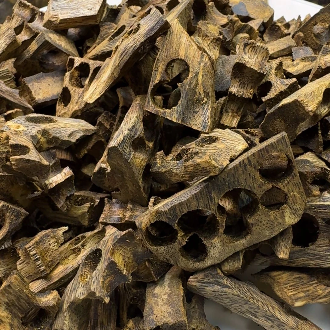 茶***春沉香碎屑沉香油叶子高油车珠碎料250g