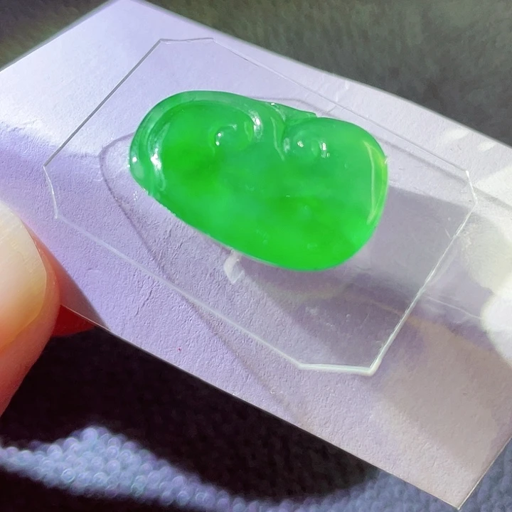 定制翡翠未镶嵌翡翠