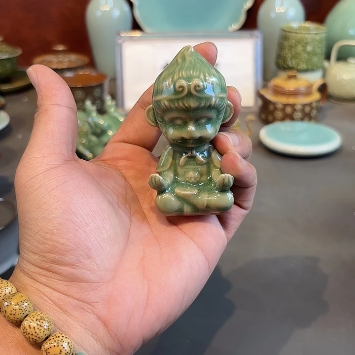 瓷片龙泉青瓷福利青瓷