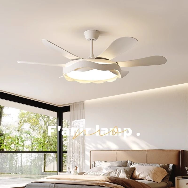 餐厅六叶风扇灯电扇灯高级感2024新款简约现代房间卧室吊扇灯吊灯