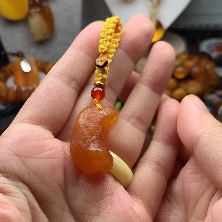 未镶嵌琥珀裸石双海漂钥匙扣