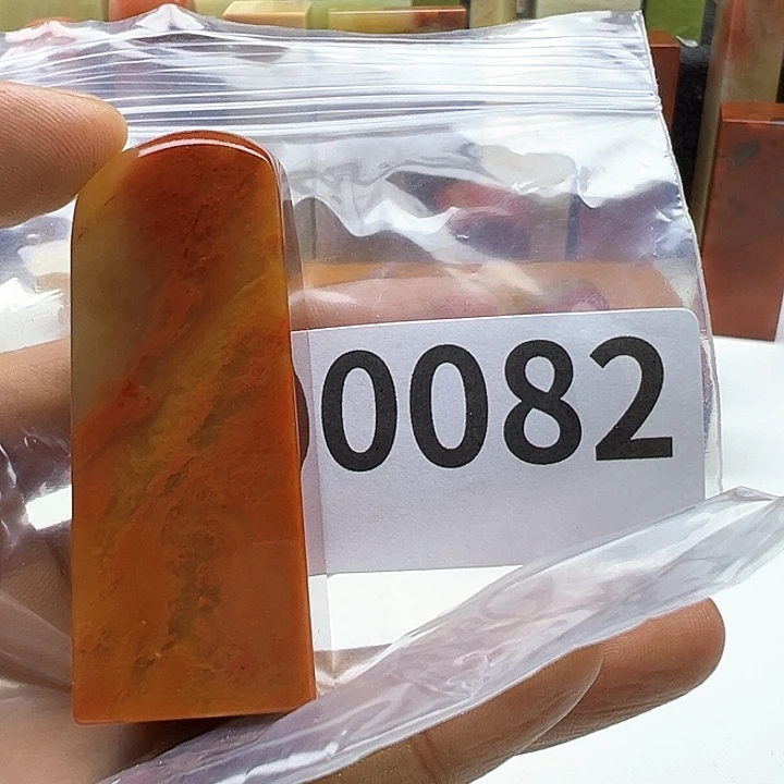 刘***画老挝石老挝精品0082