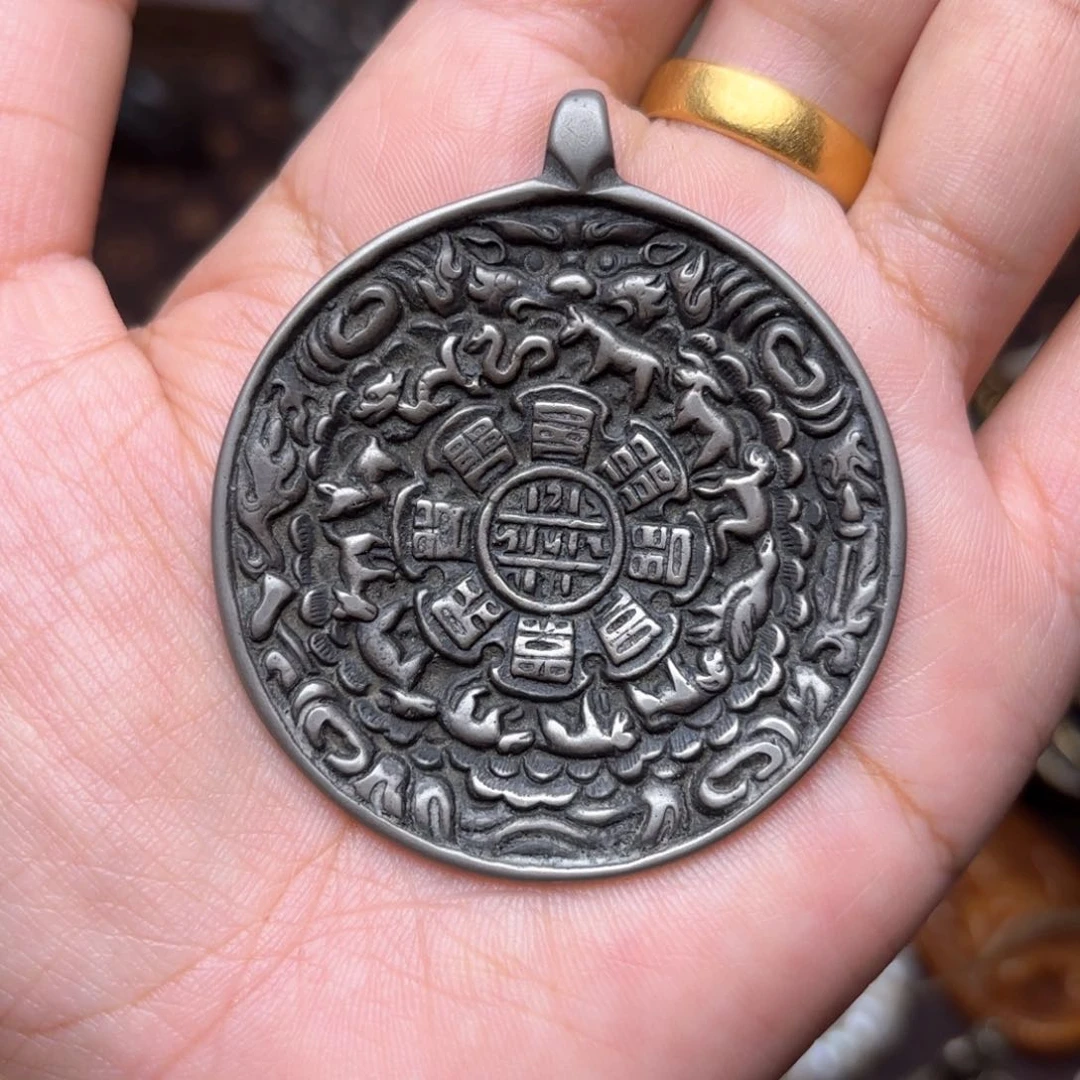 刘*铜星月菩提吊坠项链