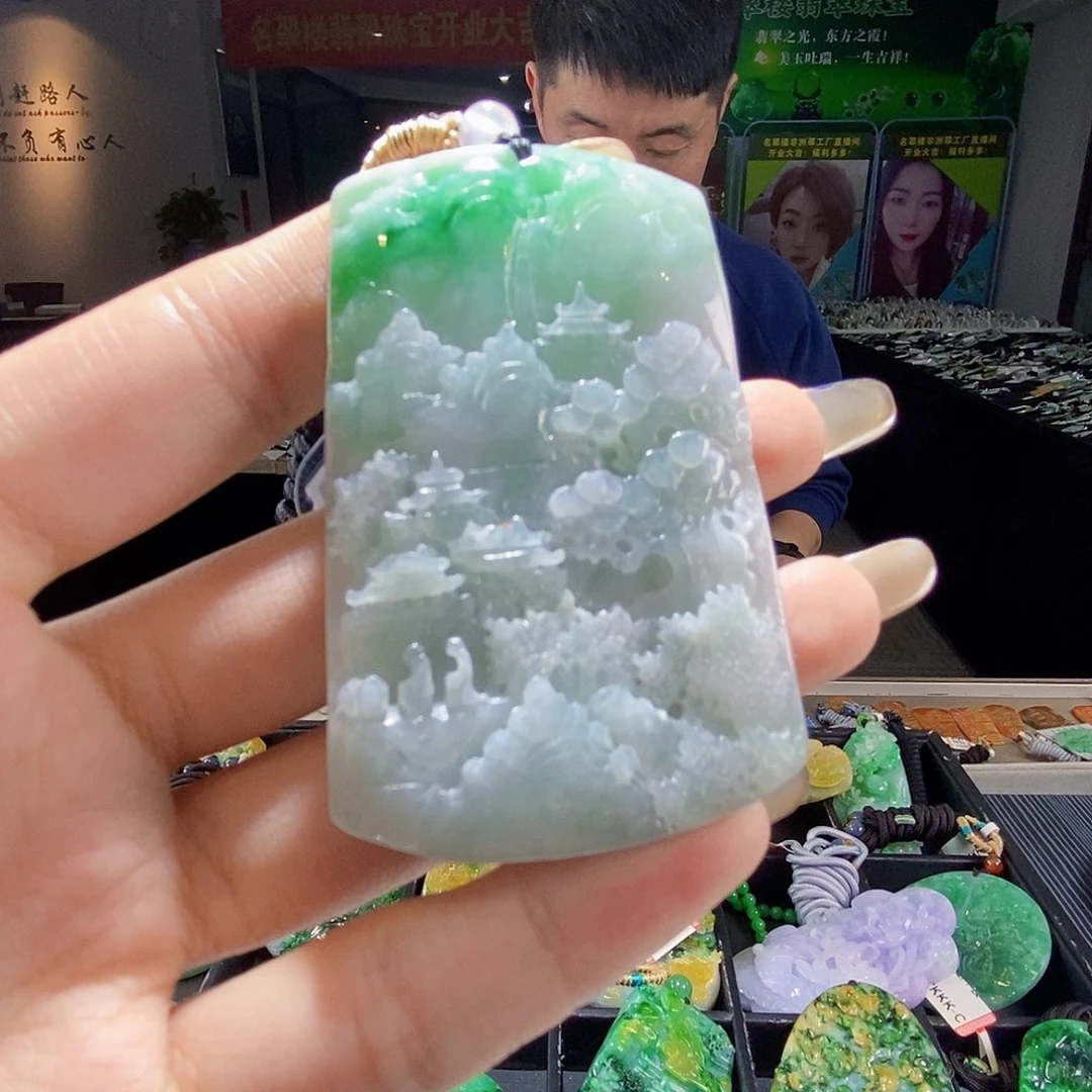 颈饰未镶嵌翡翠不