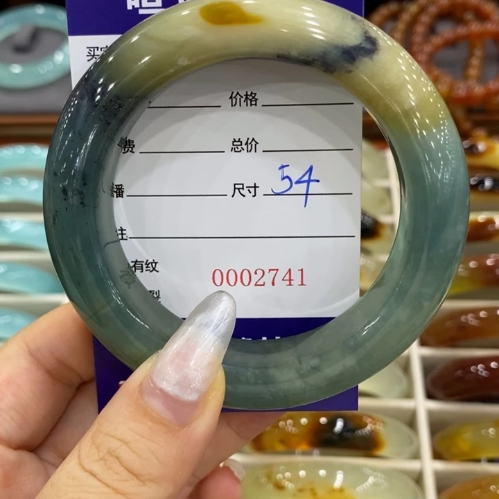 岫玉未镶嵌手镯依*手镯