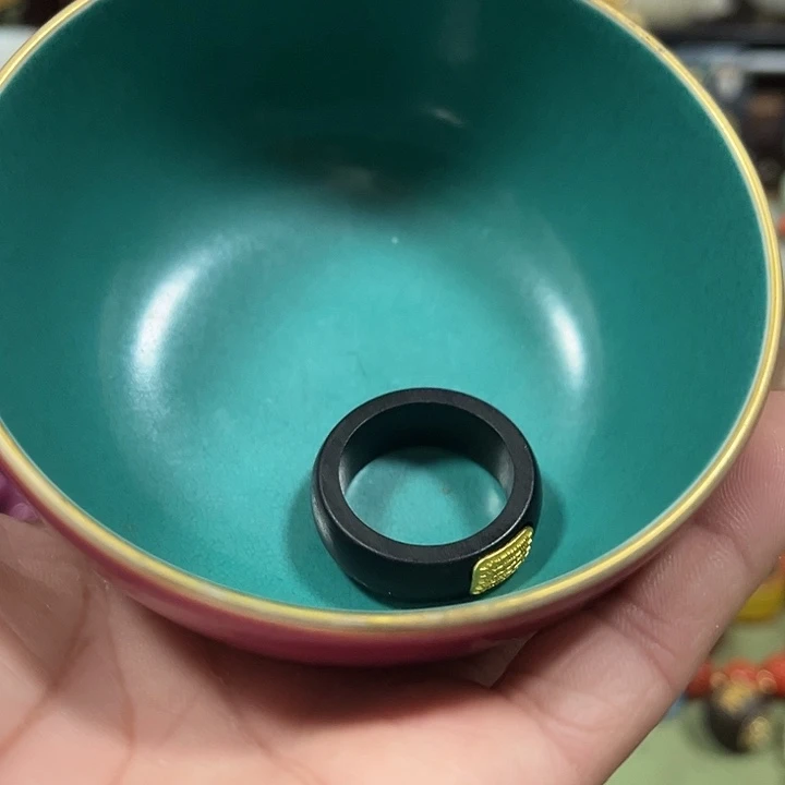 O***哥瓷片精致小巧精致可爱大方