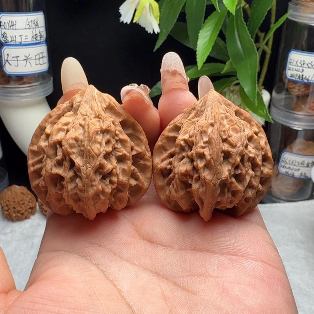 文玩核桃把件全品血灯笼42