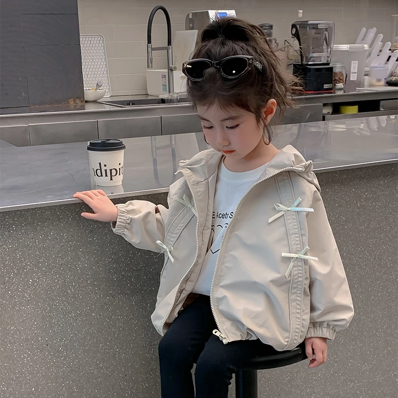 MK&DK女童外套秋款2025新款洋气宝宝秋季连帽上衣儿童秋装冲锋衣