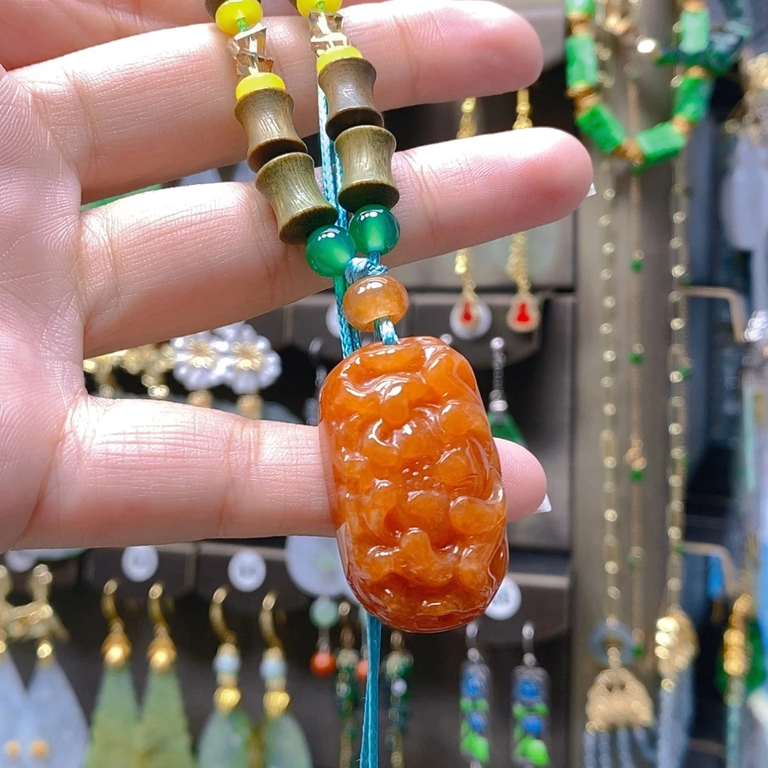 未镶嵌翡翠耳饰翡翠