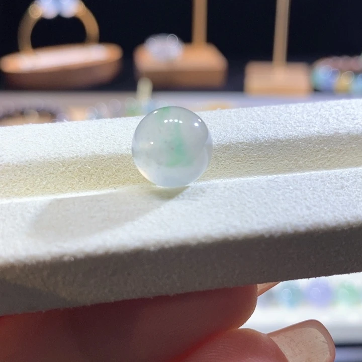 翡翠未镶嵌吊坠(不含链)翡翠高冰茶飘色圆珠