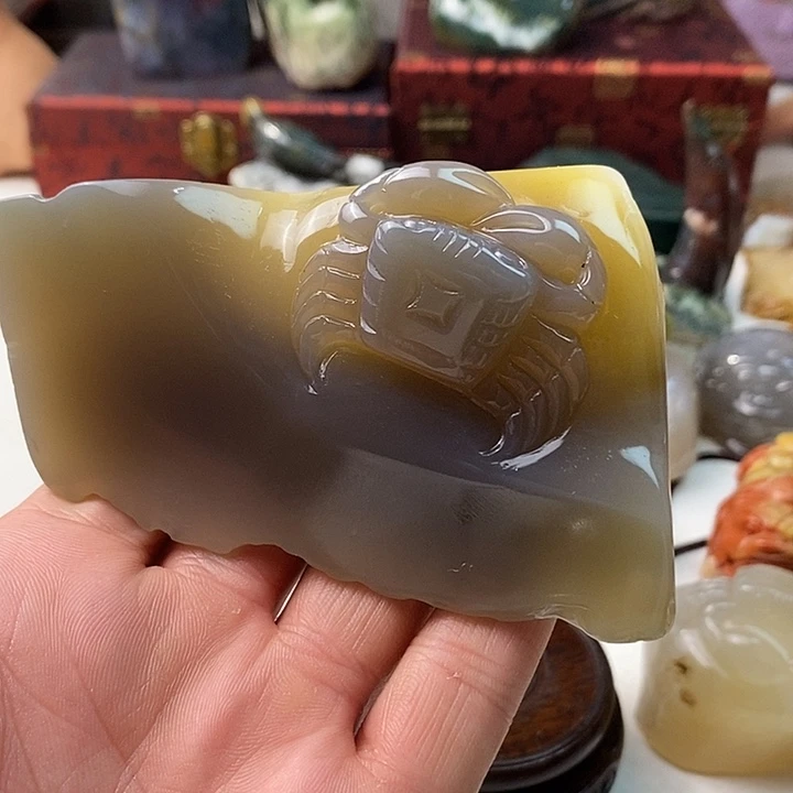 未镶嵌颈饰玛瑙/玉髓