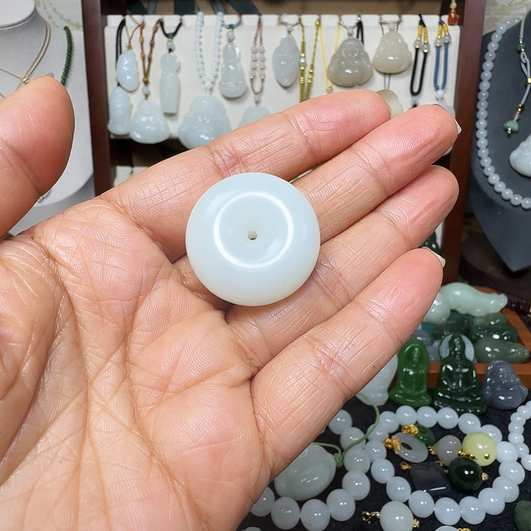 和田玉未镶嵌吊坠(不含链)