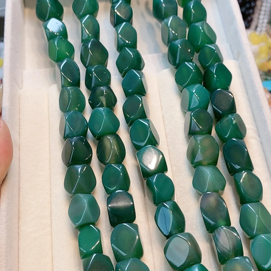 散珠玛瑙/玉髓12✖️16mm一条切面绿玛瑙