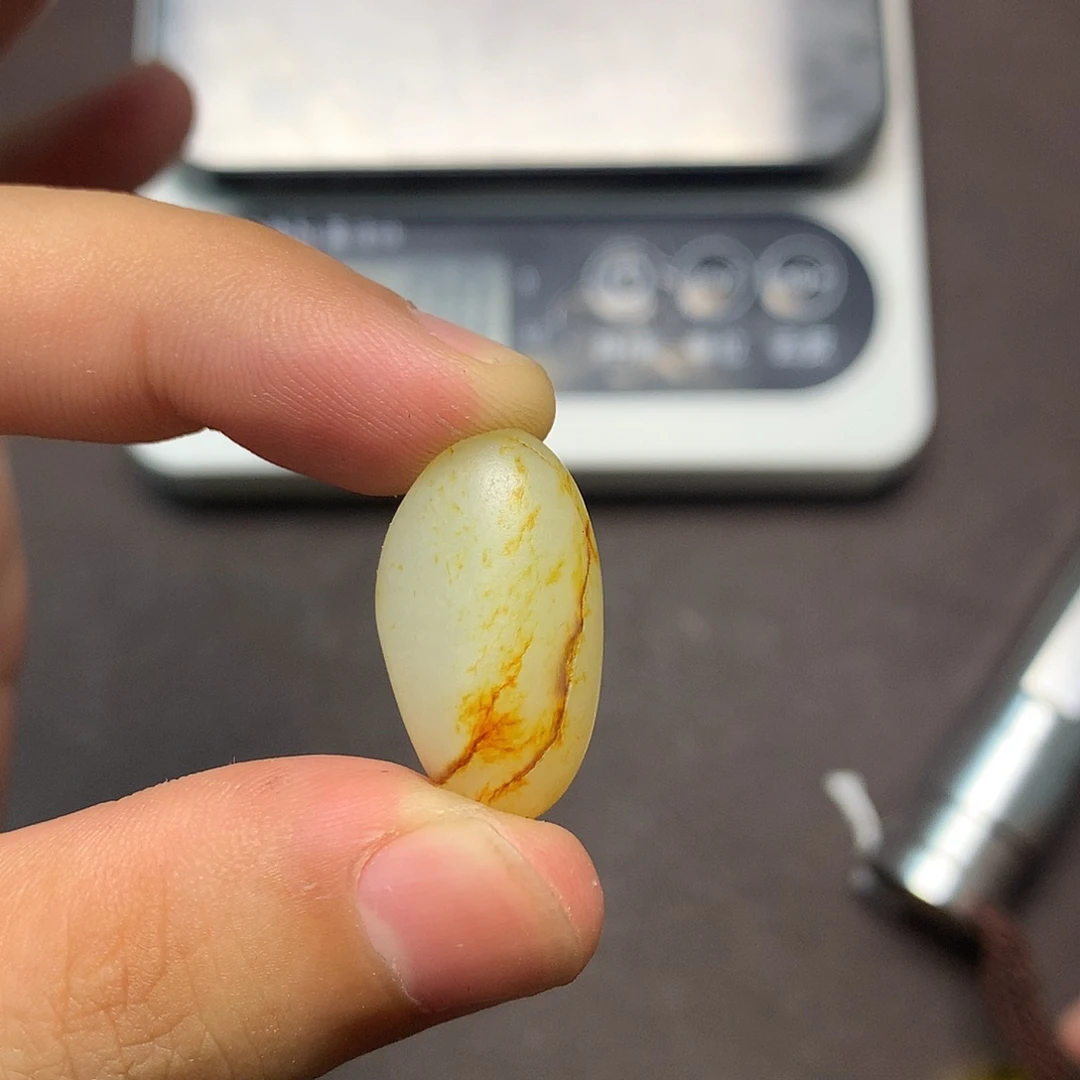 和田玉（糖玉）未镶嵌挂件