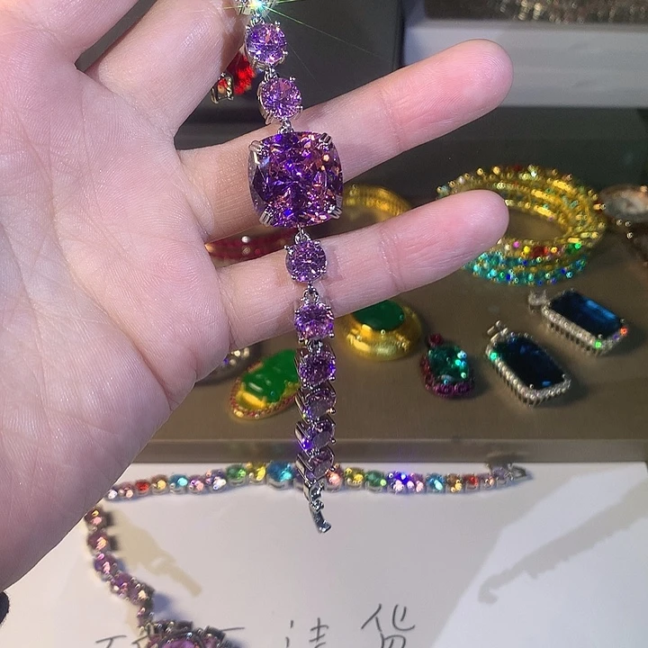 非金属45手链。