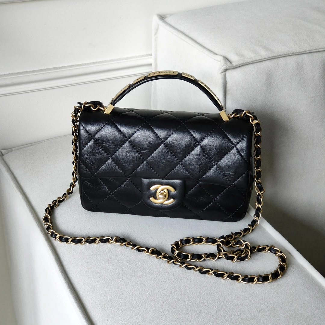 95新 Chanel/香奈儿 24P多元素徽章手柄CF大mini手提斜挎包 48314