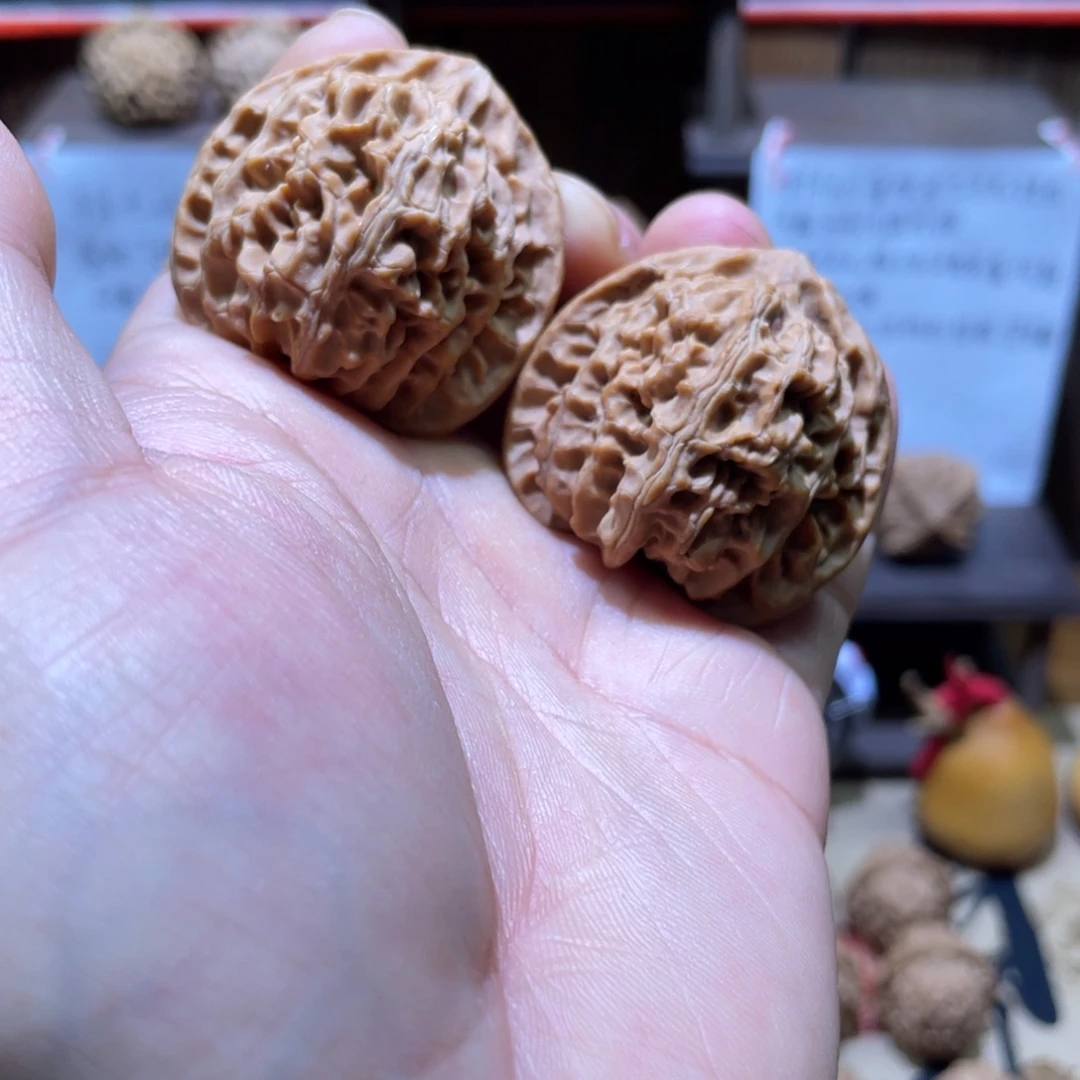 老***街文玩核桃吊坠40邢台原桩苹果