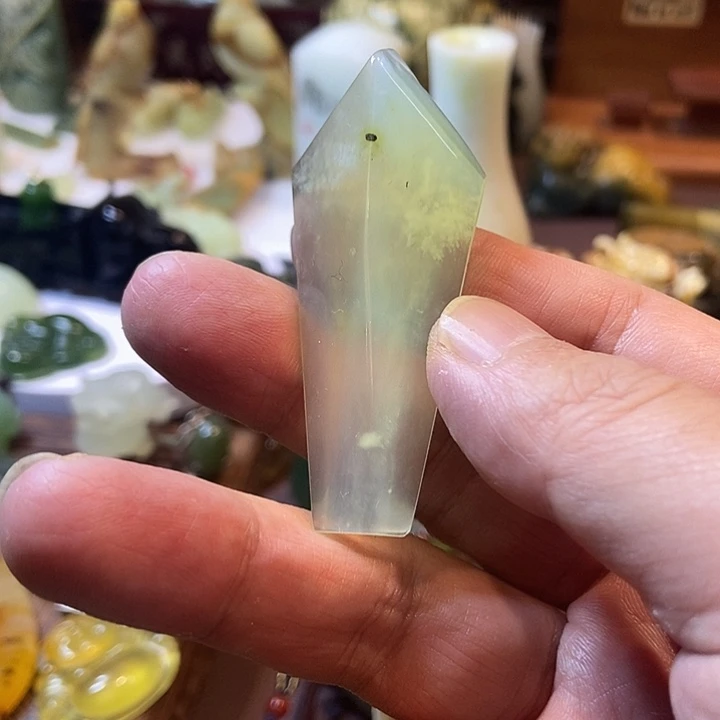 蛇纹石玉未镶嵌岫玉饰品