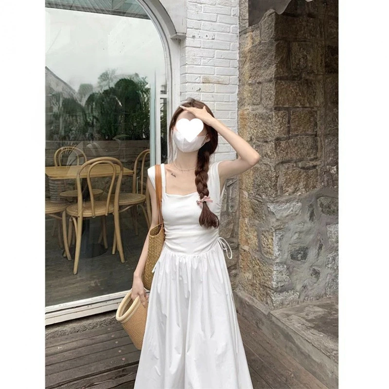 法式白色方领无袖背心连衣裙夏季新款小个子甜美纯欲慵懒风女装