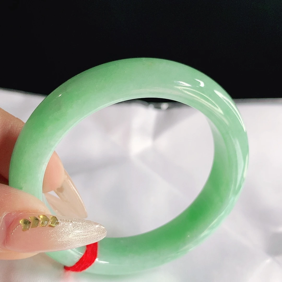 未镶嵌手镯翡翠0523