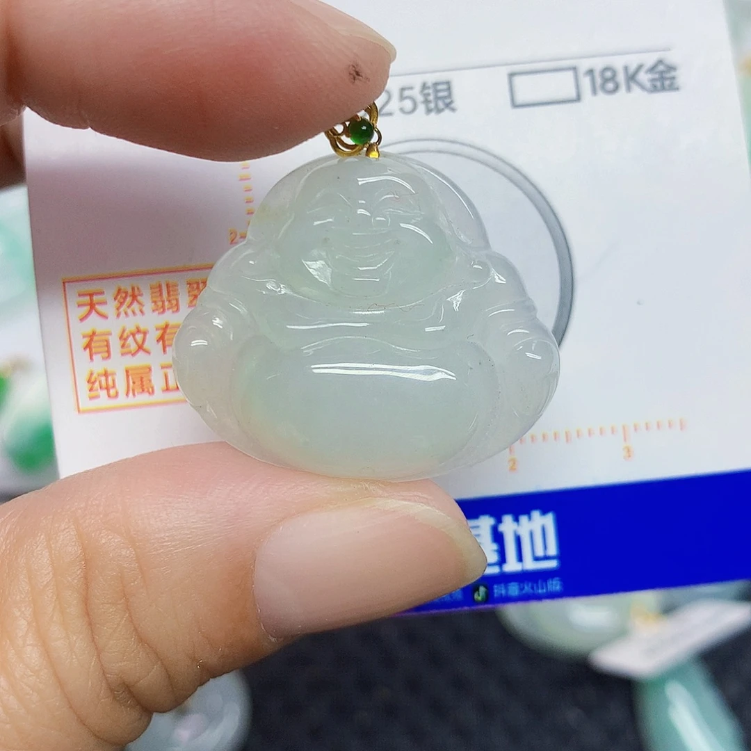 翡翠18K金镶嵌颈饰佛公