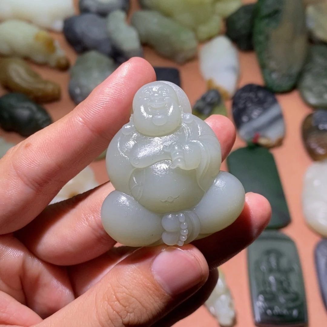 未镶嵌和田玉挂件