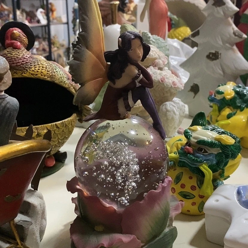 【闪购商品】有机玻璃草****树脂工艺品摆件等产品