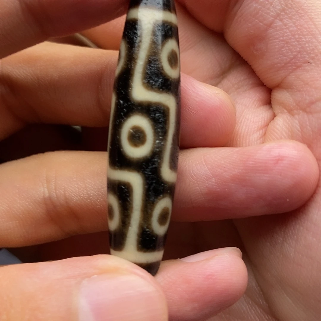 赫***父玛瑙/玉髓颈饰合金