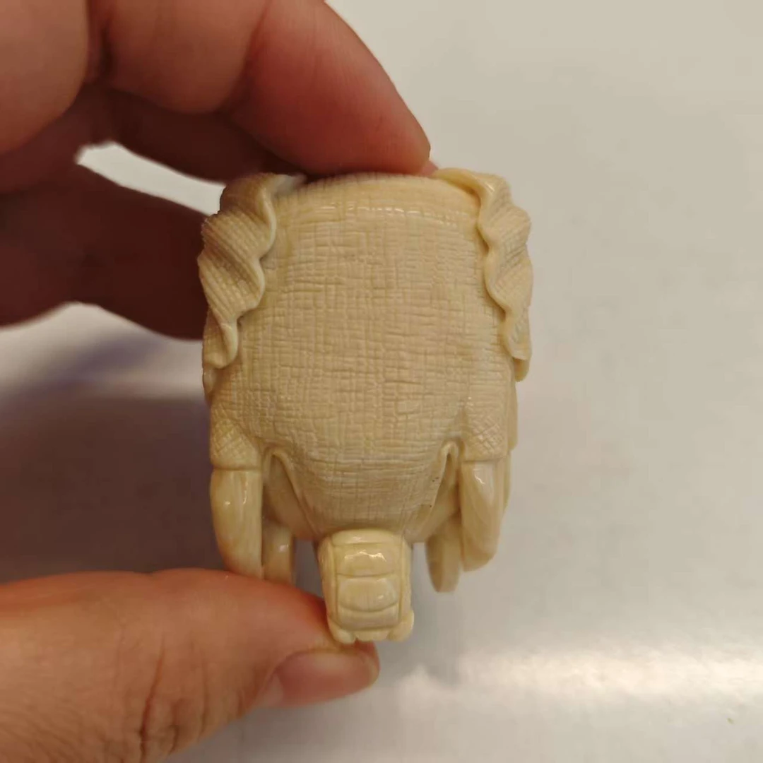 【叶】A00007 象神猛犸牙工艺品