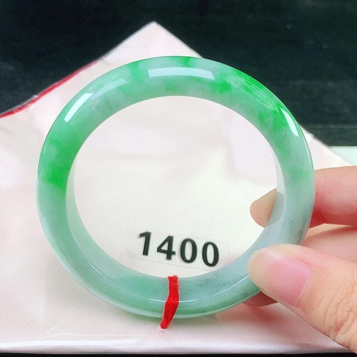 未镶嵌手镯翡翠翡翠手镯