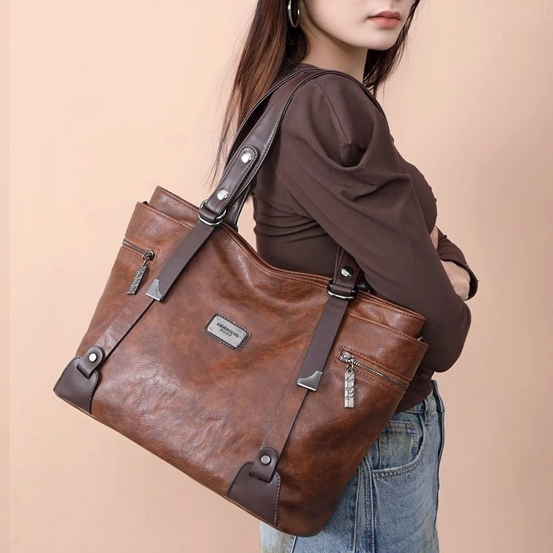 香港正品软皮真皮大容量复古女包托特2025时尚单肩女士手提包洋气