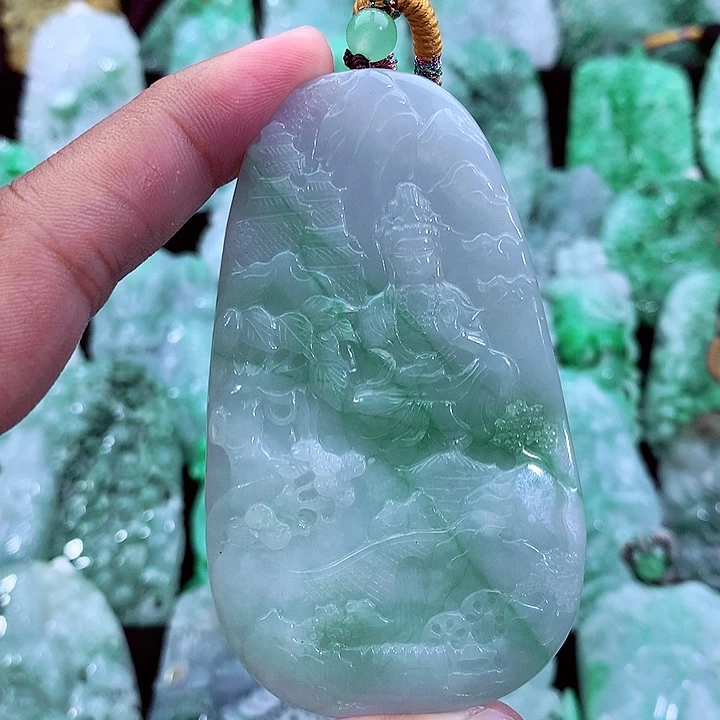 吊坠(不含链)未镶嵌翡翠