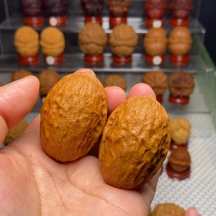 把件文玩核桃金手指20