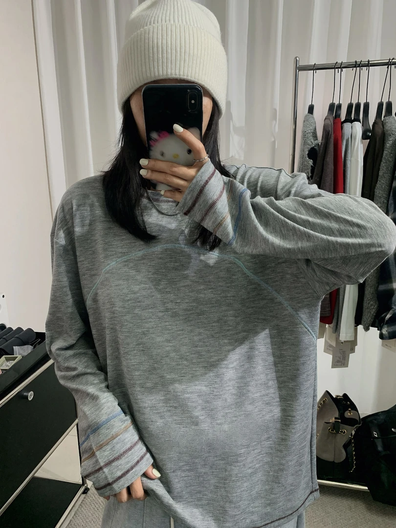 2025 有质感的复古走线打底衫