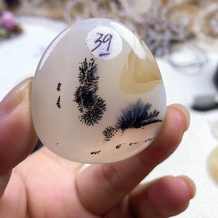 未镶嵌颈饰玛瑙/玉髓