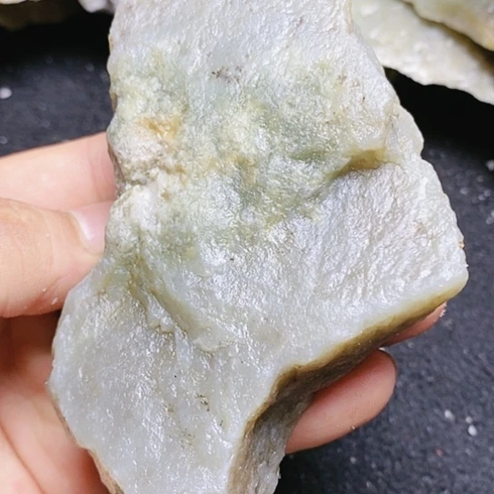 和田玉（糖玉）未镶嵌珠宝半成品