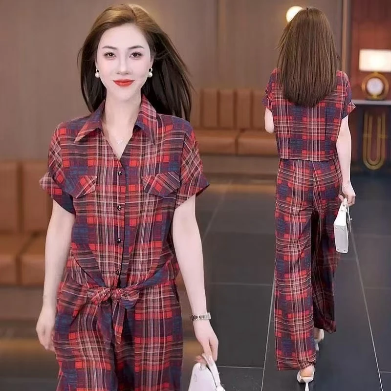 2025时尚套装夏季洋气新款气质显瘦格子短袖衬衫减龄两件套